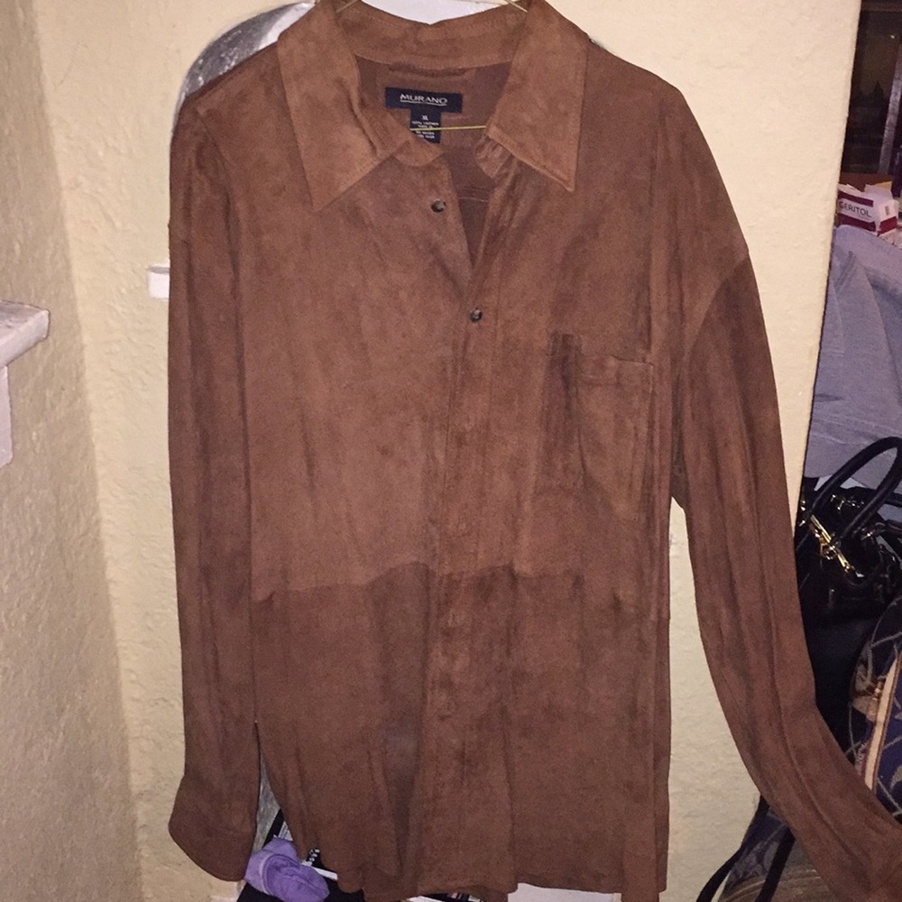 ❗️NWOT❗️Men’s 100% Leather Button-down